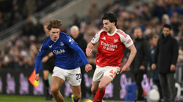 孔蒂：德佬说这是真正领袖带领下的胜利？总感觉是在说他自己（孔蒂：德佬把胜利归功于‘真领袖’？听起来像是在夸自己）