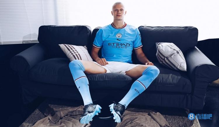 拉塞尔发ins祝贺诺里斯F1阿布扎比站夺冠