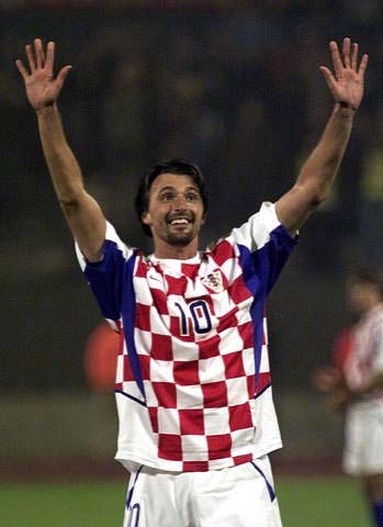 从此便是贝爵爷，英媒：贝克汉姆今日正式被授予爵士头衔（贝克汉姆今日正式封爵 英媒称其自此可称贝爵爷）