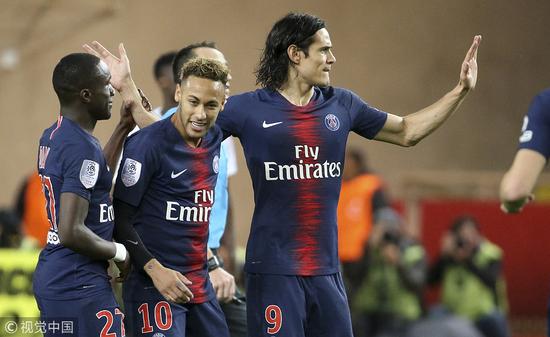 记者：兰克尔-泽擅空手套白狼，找朴志洙要落场球衣而不是换（记者：兰克尔-泽再现空手套白狼，向朴志洙索要赛后球衣而非交换）