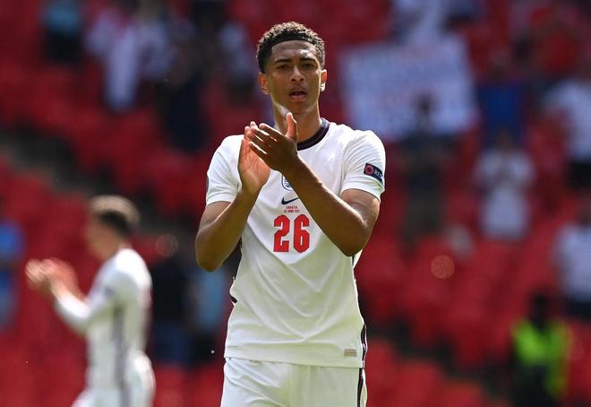 哈曼：皇马的问题不在于阿隆索，主教练的权威已被削弱（哈曼：皇马症结不在阿隆索，主帅权威已受削弱）