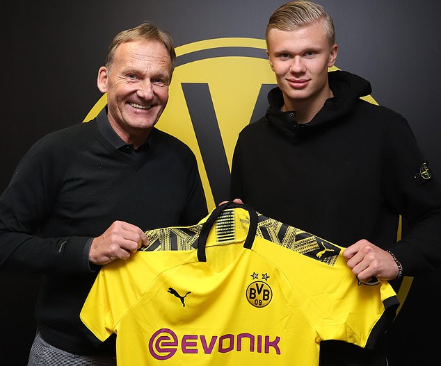 列维谈解雇澳波：热刺必须在所有战线赢球，英超成绩说明一切