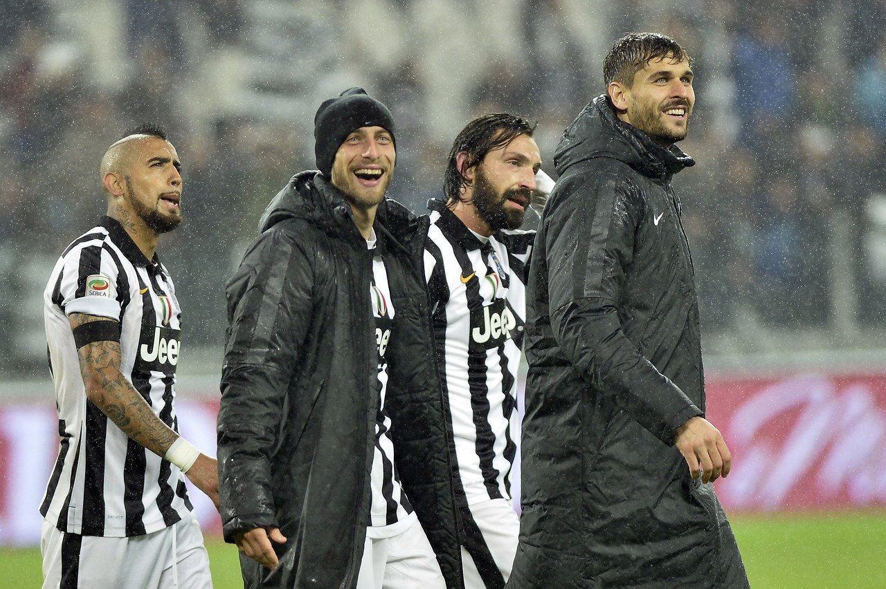 每体：德容未能参与赛前集中，能否出战本轮联赛成疑（每体：德容未随队参加赛前集合，出战本轮联赛存疑）