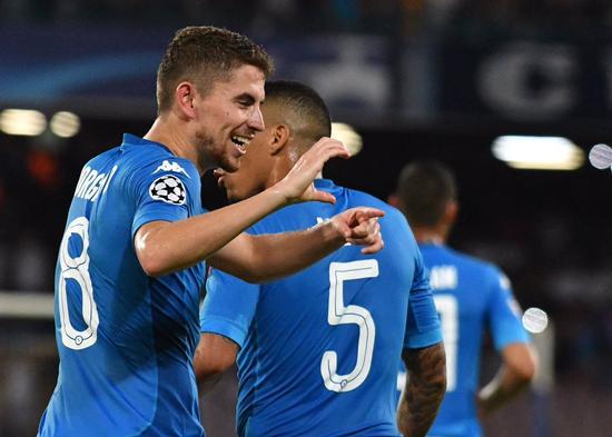 土媒：罗马和米兰都对费内巴切前锋恩-内斯里感兴趣（土耳其媒体：罗马、米兰均有意费内巴切前锋恩-内斯里）