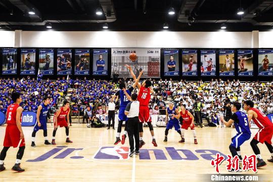 斯基拉：曼奇尼已与萨德签约1+2年，续约后年薪800万欧（斯基拉：曼奇尼与萨德签下1+2合同，续约后年薪达800万欧元）