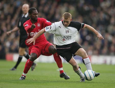 欧冠前瞻：天王山战役！枪手拜仁对决火热来袭，谁是全欧最强？（欧冠前瞻：巅峰对决一触即发！阿森纳VS拜仁，谁是欧洲最强王者？）