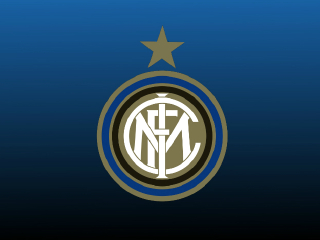 跟队记者：莱奥的问题是腹股沟炎症；米兰vs科莫可能延期进行（随队记者：莱奥腹股沟发炎，米兰对科莫或将延期）